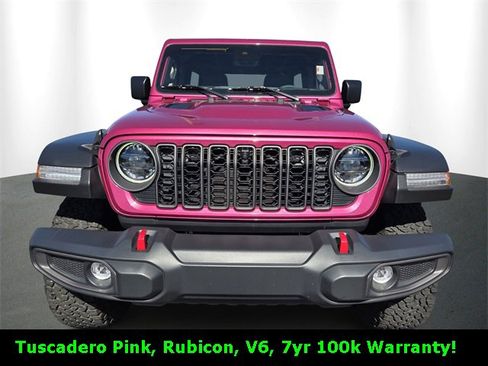 Certified 2024 Jeep Wrangler Unlimited Rubicon w/ Technology Group image 2