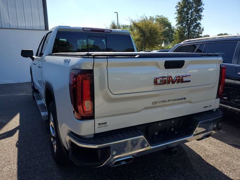 Used 2025 GMC Sierra 1500 SLT w/ SLT Premium Package AWD/4WD image 3