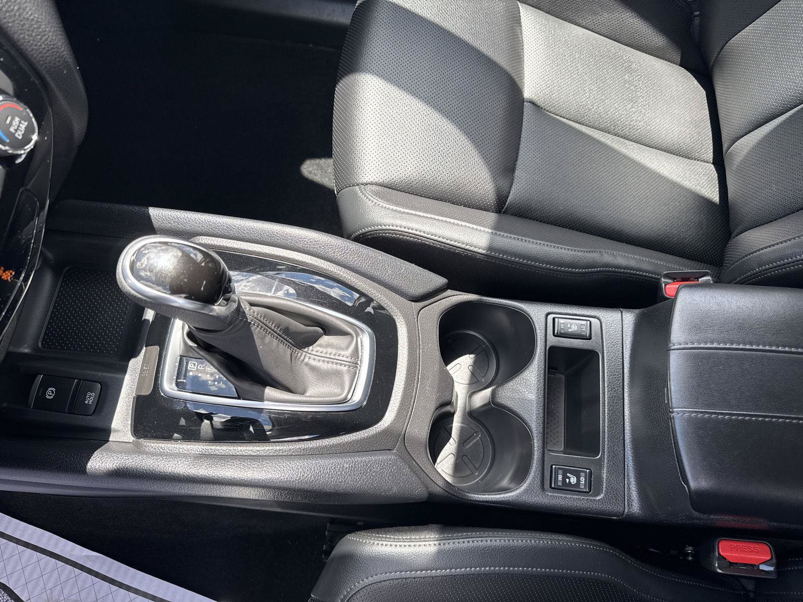 Used 2022 Nissan Rogue Sport SL AWD/4WD image 23