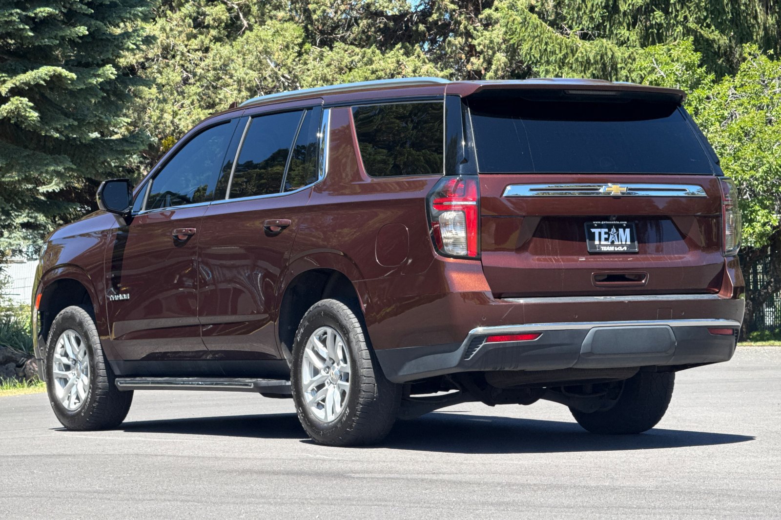 Used 2023 Chevrolet Tahoe LS w/ Driver Alert Package AWD/4WD image 6
