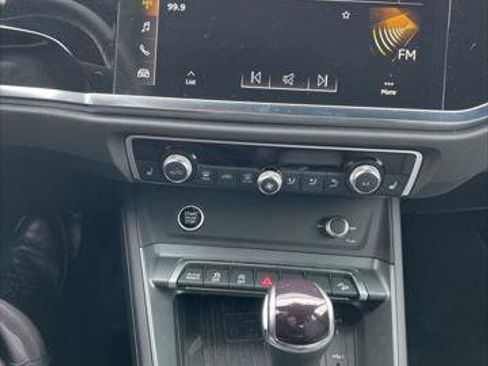 Certified 2025 Audi Q3 2.0T Premium w/ Convenience Package image 13