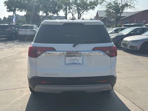 Used 2018 GMC Acadia SLE AWD/4WD image 6