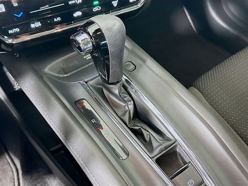 Used 2021 Honda HR-V EX image 23