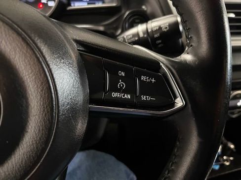Used 2017 MAZDA MAZDA3 Touring FWD image 27