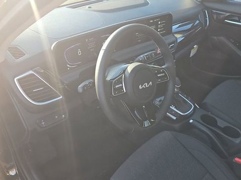 New 2026 Kia Seltos S AWD/4WD image 7