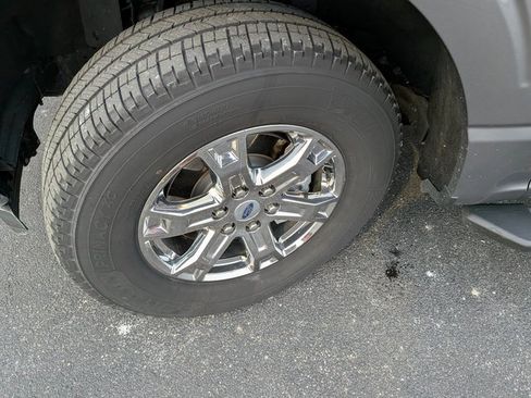 Used 2022 Ford F150 XLT w/ Equipment Group 302A High image 39