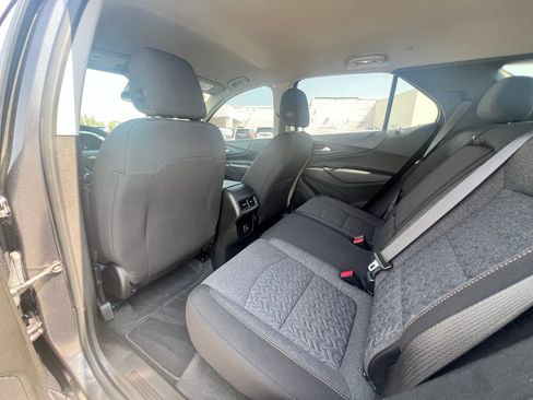 Used 2022 Chevrolet Equinox LT FWD image 25