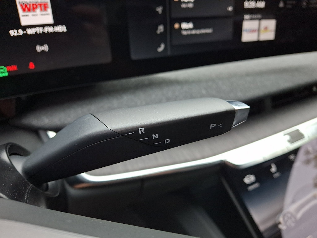 Used 2025 Lucid Air Touring AWD/4WD image 14