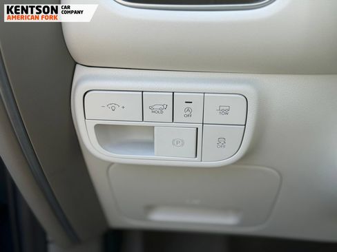 Used 2026 Hyundai Palisade SEL AWD/4WD image 18