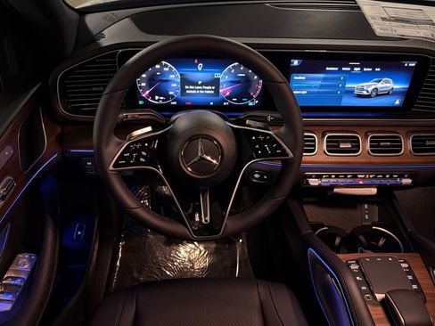 New 2026 Mercedes-Benz GLE 350 4MATIC image 13