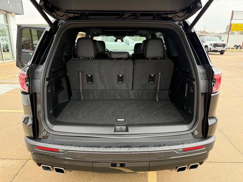 Certified 2025 GMC Acadia AT4 w/ Luxury Package image 13
