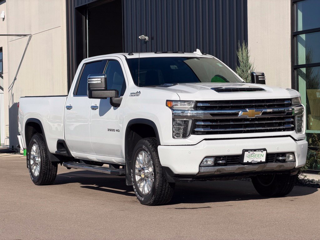 Used 2020 Chevrolet Silverado 3500 High Country w/ Technology Package AWD/4WD image 4