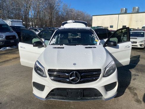 Used 2017 Mercedes-Benz GLE 43 AMG 4MATIC image 30