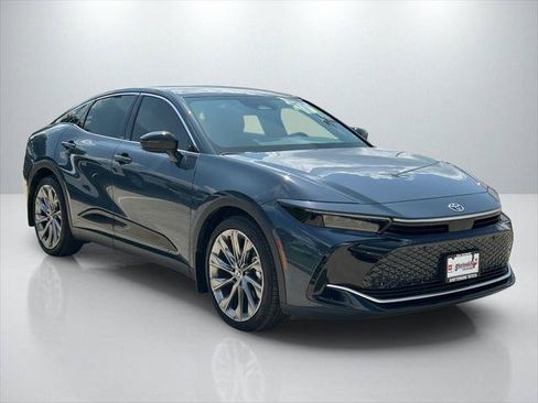 Certified 2026 Toyota Crown w/ Advanced Technology Package AWD/4WD image 3