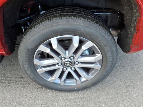 New 2026 Toyota 4Runner Limited image 8