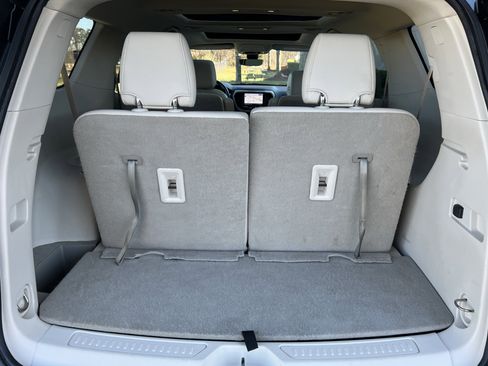 Used 2021 GMC Acadia Denali w/ Denali Technology Package image 34