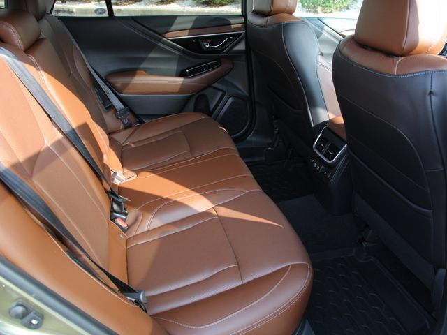 Used 2020 Subaru Outback Touring AWD/4WD image 31