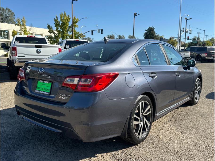 Used 2017 Subaru Legacy 2.5i Sport AWD/4WD image 8
