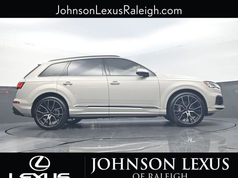 Used 2023 Audi Q7 3.0T Prestige AWD/4WD image 22