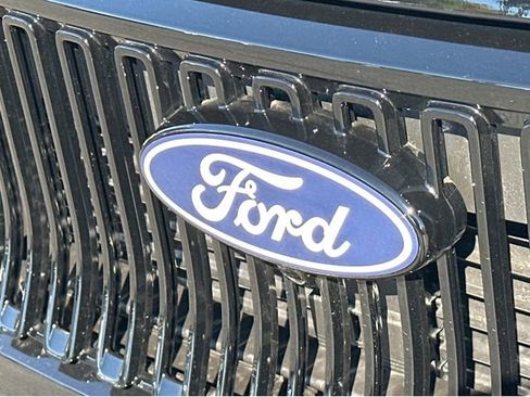 New 2026 Ford Maverick Lobo image 25