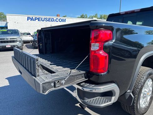 Used 2024 Chevrolet Silverado 2500 LTZ w/ LTZ Plus Package AWD/4WD image 7