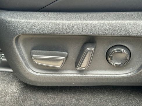 Used 2025 Toyota 4Runner 4WD image 28