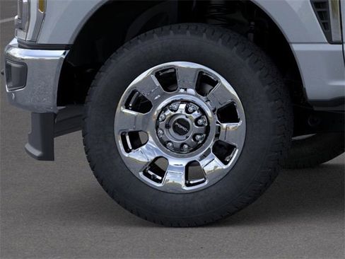 New 2026 Ford F250 King Ranch w/ Chrome Package image 19