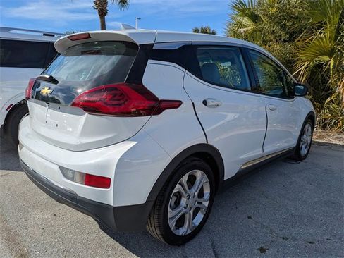 Used 2017 Chevrolet Bolt LT image 3