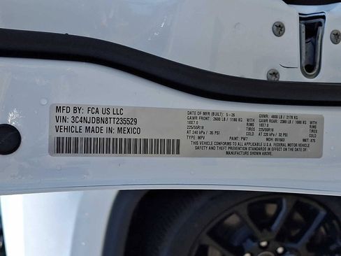 New 2026 Jeep Compass Latitude AWD/4WD image 20