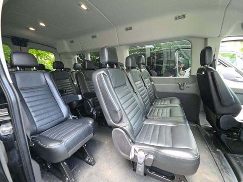 Used 2023 Ford Transit 350 XLT RWD image 11