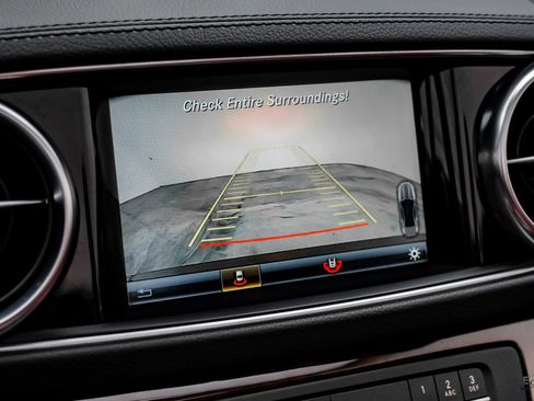 Used 2017 Mercedes-Benz SL 550 image 73