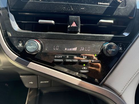 Used 2023 Toyota Camry LE FWD image 24