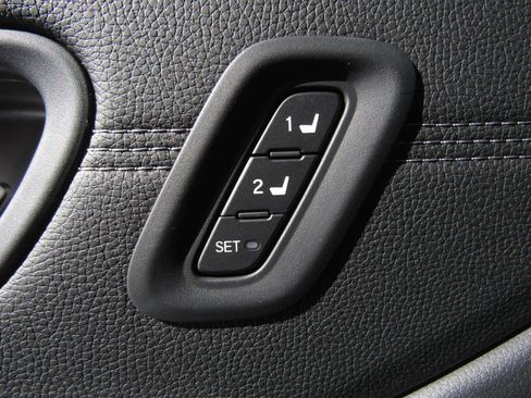 New 2026 Honda Pilot Touring image 23