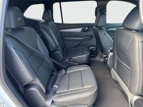 New 2026 Buick Enclave Sport Touring w/ Power Package image 23