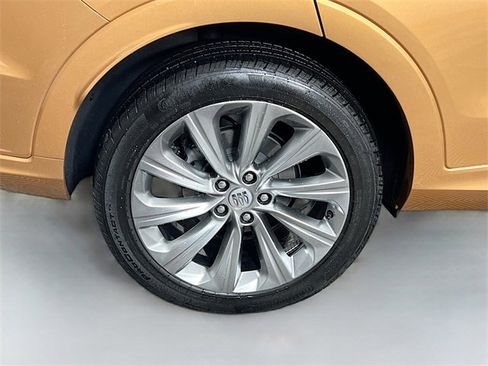 Used 2025 Buick Envista Avenir image 37