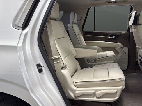 Used 2022 GMC Yukon Denali w/ Denali Ultimate Package AWD/4WD image 25