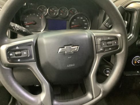 Used 2019 Chevrolet Silverado 1500 RST w/ Trailering Package AWD/4WD image 17