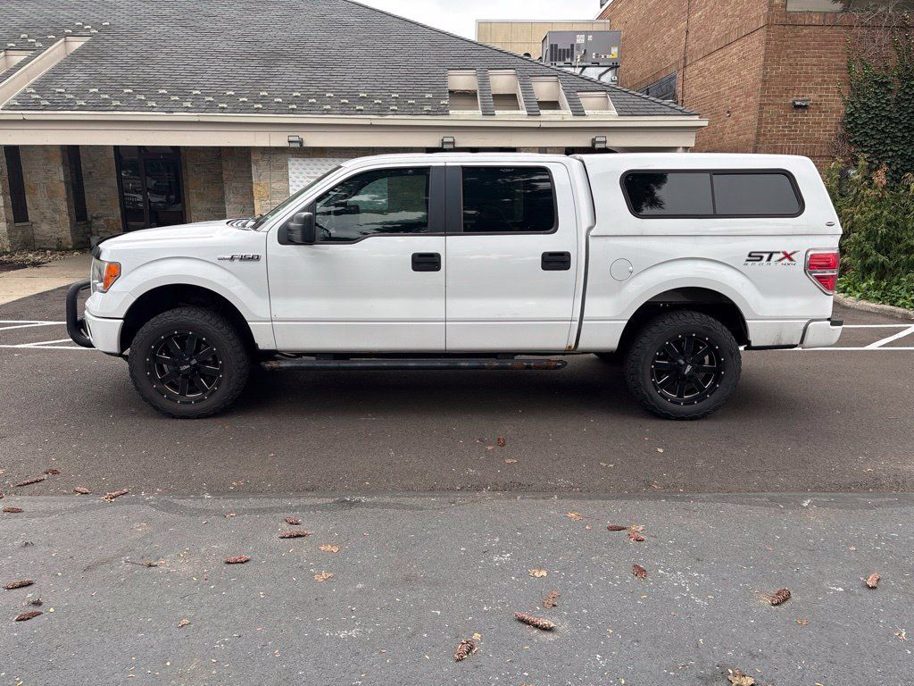 Used 2014 Ford F150 STX w/ Equipment Group 201A Mid AWD/4WD image 3