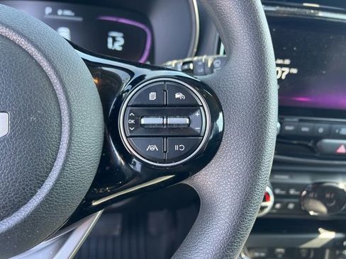 Certified 2023 Kia Soul S image 16