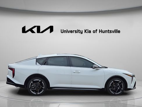 New 2026 Kia K4 GT-Line FWD image 8