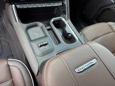 New 2026 GMC Sierra 2500 Denali w/ Technology Package AWD/4WD image 24
