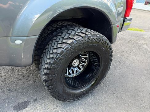Used 2021 Ford F350 XL w/ STX Appearance Package AWD/4WD image 15