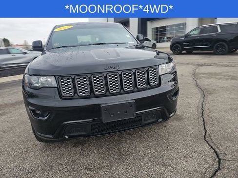 Used 2019 Jeep Grand Cherokee Altitude AWD/4WD image 5