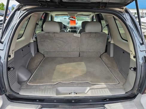 Used 2005 Chevrolet TrailBlazer LT w/ Luxury Package AWD/4WD image 18