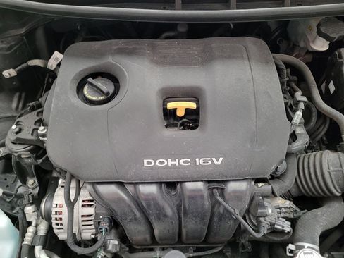 Used 2017 Kia Forte LX FWD image 30