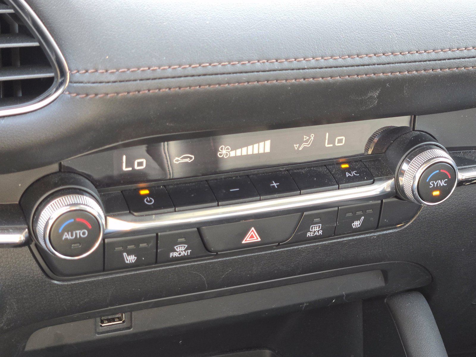 Used 2021 MAZDA MAZDA3 s FWD image 19
