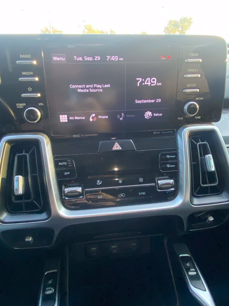 Used 2021 Kia Sorento S w/ Panoramic Sunroof Package AWD/4WD image 16