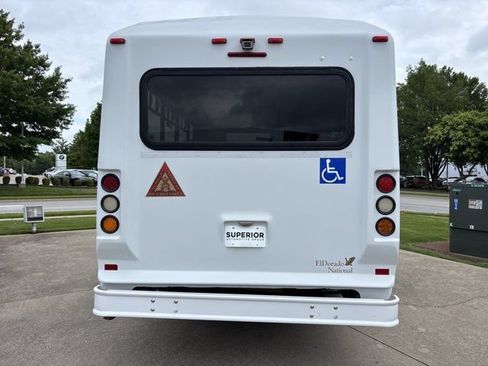 Used 2015 Ford E-350 and Econoline 350 Super Duty RWD image 5