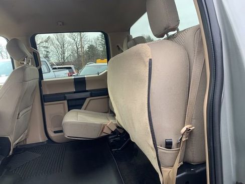 Used 2020 Ford F150 XLT image 19