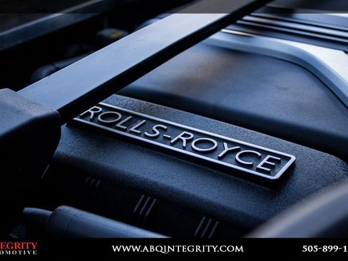 Used 2022 Rolls-Royce Cullinan w/ Dynamic Package image 57